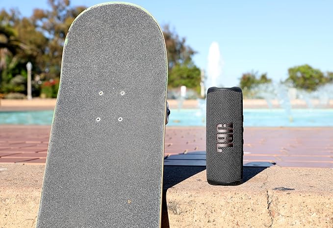 JBL Flip 6 - Portable Bluetooth Speaker, powerful sound and deep bass, IPX7